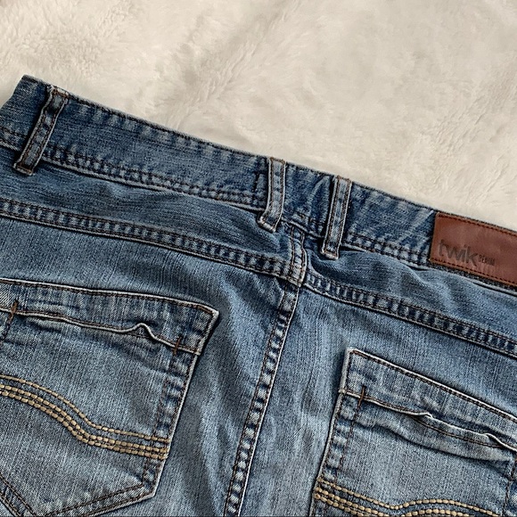 3/30$🤍 TWIK | denim skirt size 30 - Picture 5 of 10